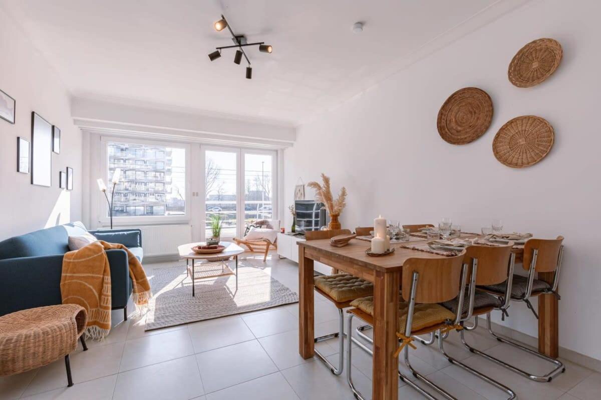 Huswell - Lovely, Sunny Flat Just Near The Beach And The Sea Остенде Екстериор снимка