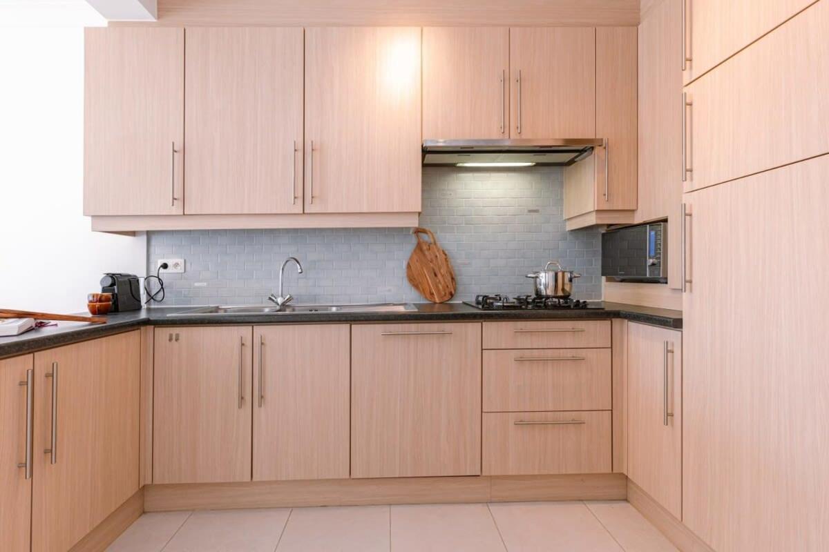 Huswell - Lovely, Sunny Flat Just Near The Beach And The Sea Остенде Екстериор снимка