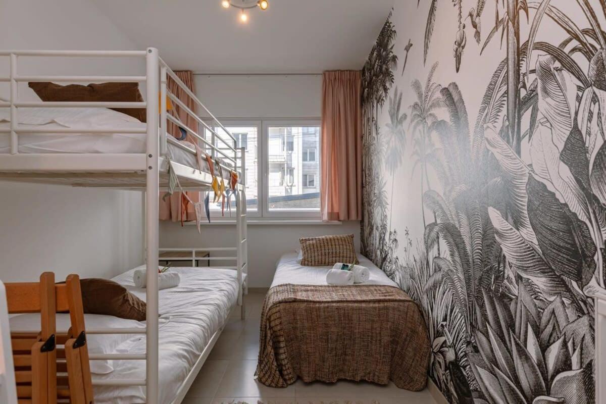 Huswell - Lovely, Sunny Flat Just Near The Beach And The Sea Остенде Екстериор снимка